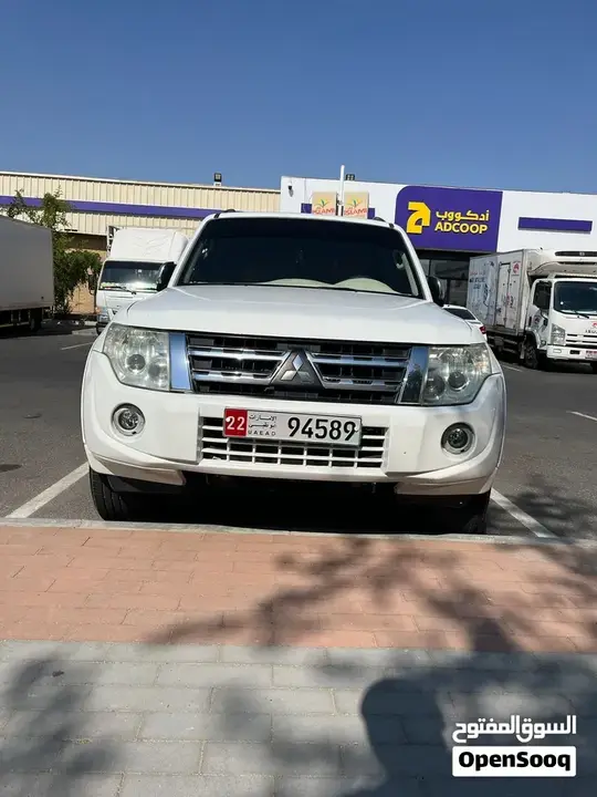 Mitsubishi Pajero 2015 photo 5
