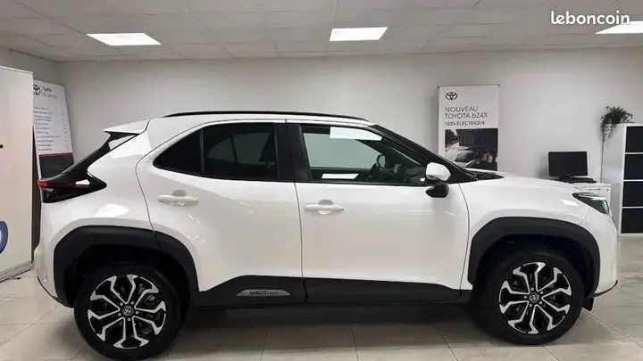 Toyota Yaris Cross 2022 photo 4