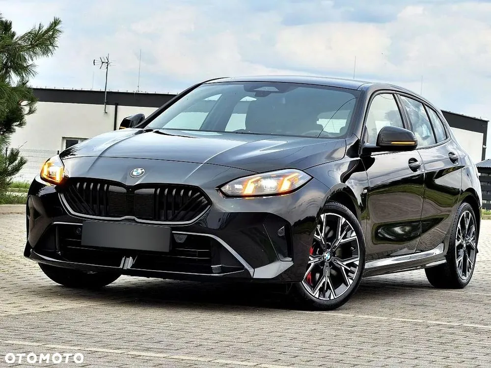 BMW Seria 1 2025 photo 2