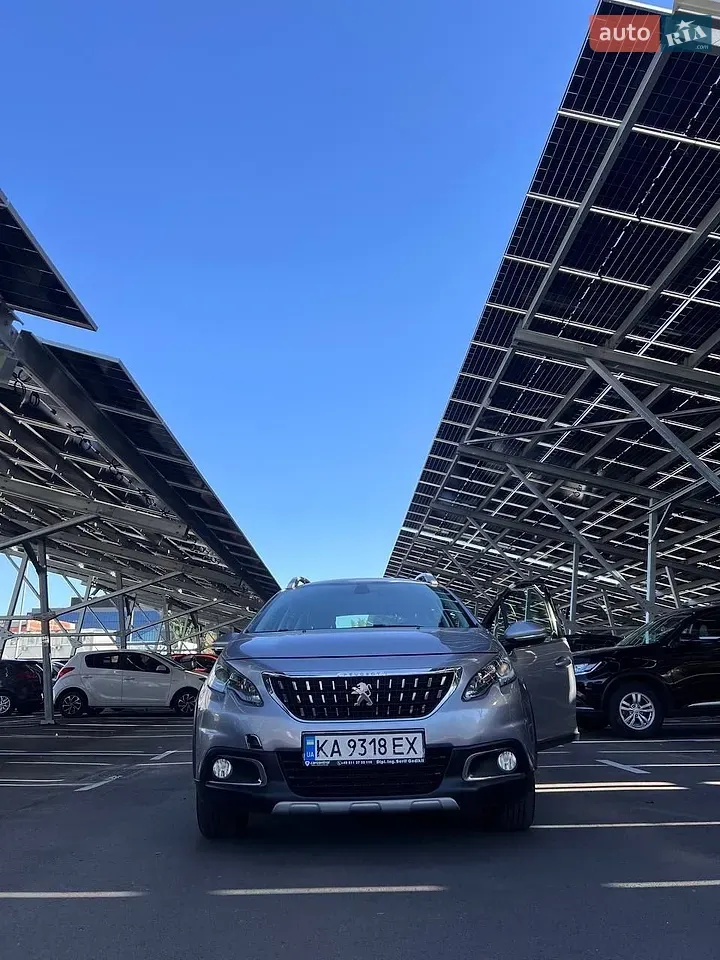 Peugeot 2008 2017 photo 3