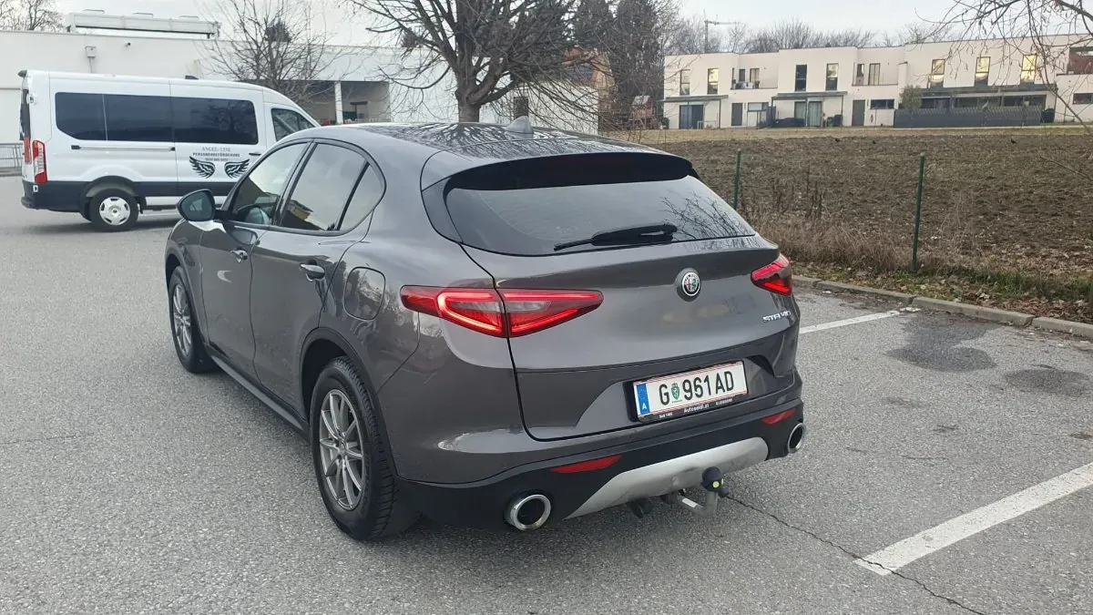 Alfa Romeo Stelvio 2020 photo 2