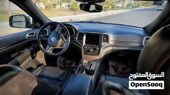 Jeep Grand Cherokee 2017 photo 2