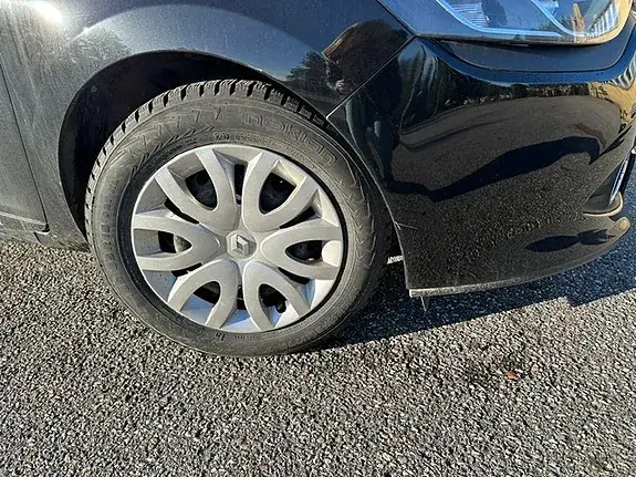 Renault Clio 2014 photo 4