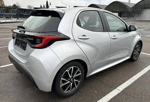 Toyota Yaris 2021 photo 4
