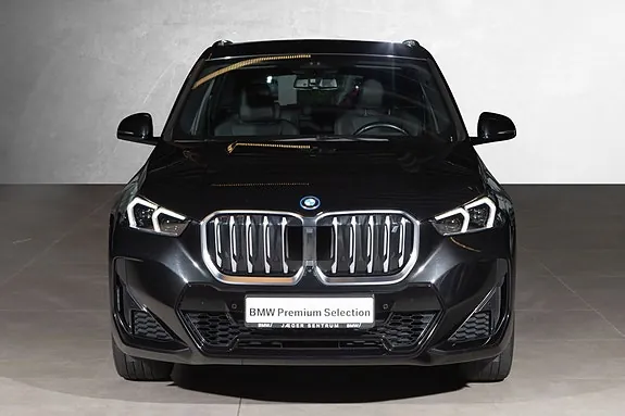 BMW Ix1 2023 photo 4