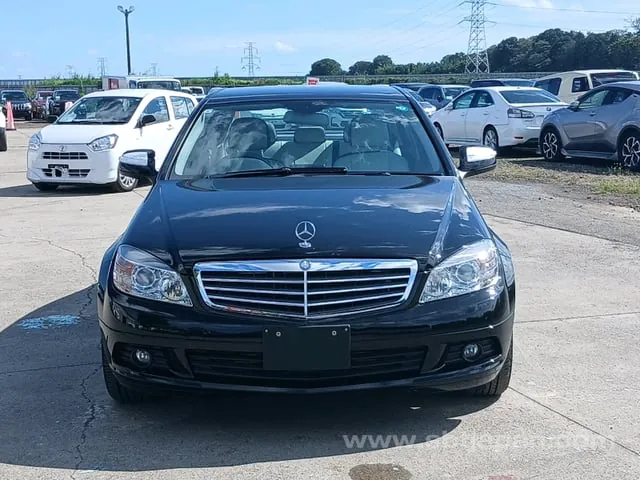 Mercedes-Benz C-Class 2009 photo 3