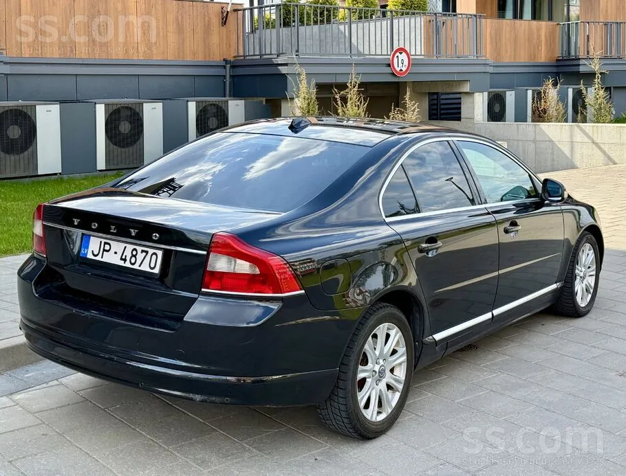 Volvo S80 2010 photo 5