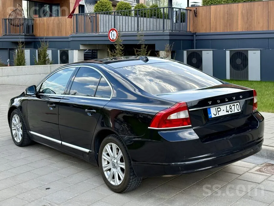 Volvo S80 2010 photo 4