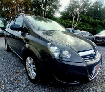 Opel Zafira 2012 photo 2