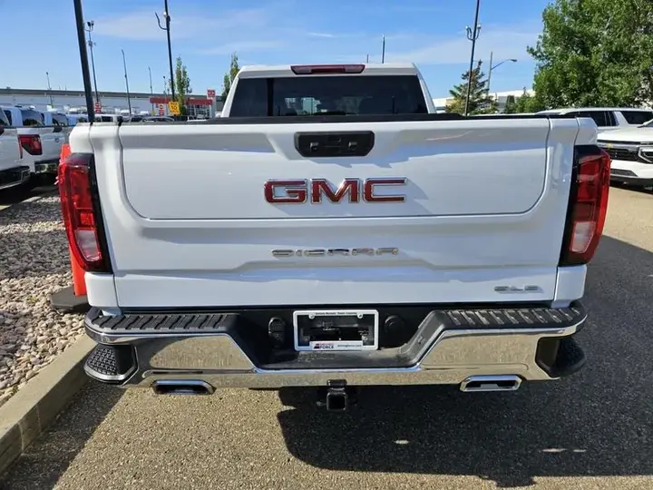 GMC Sierra 1500 2025 photo 4