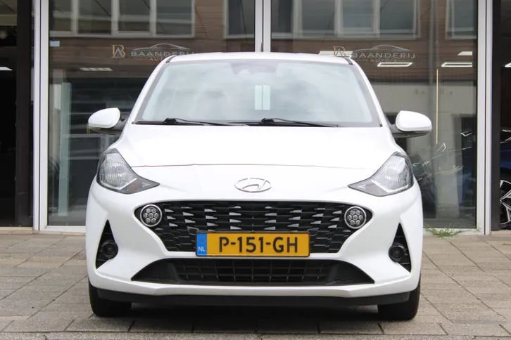 Hyundai I10 2022 photo 2