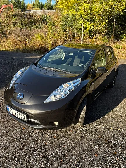 Nissan Leaf 2017 photo 2