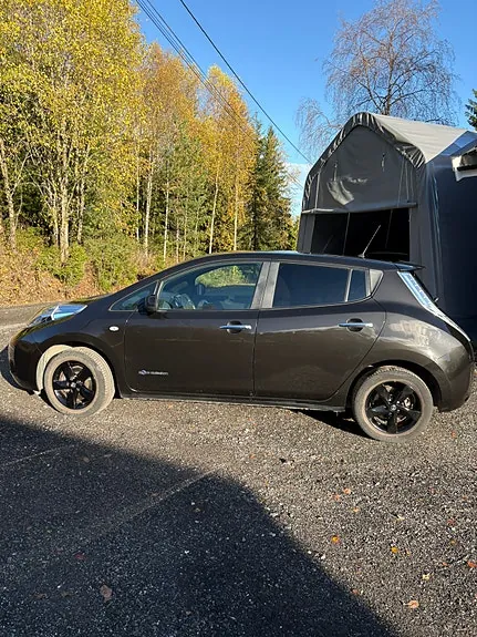 Nissan Leaf 2017 photo 4