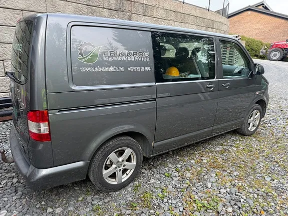 Volkswagen Transporter 2011 photo 2