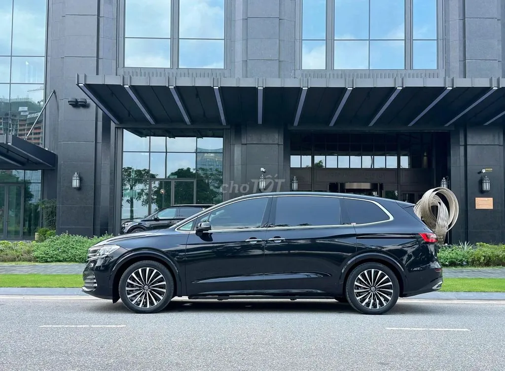 Volkswagen Viloran 2024 photo 3