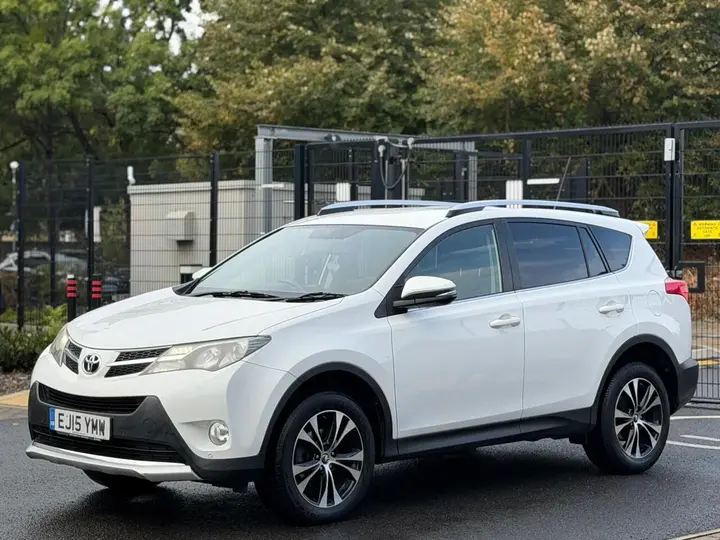 Toyota Rav4 2015 photo 5