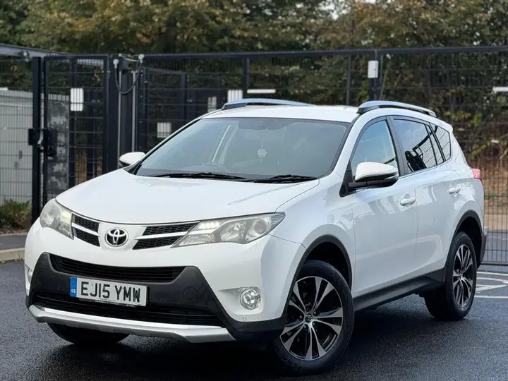 Toyota Rav4 2015 photo 2