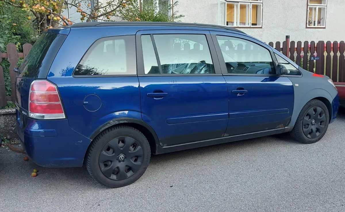 Opel Zafira