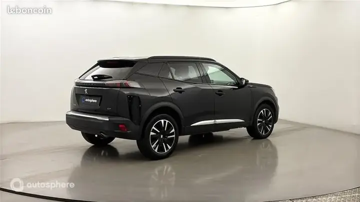 Peugeot 2008 2021 photo 5