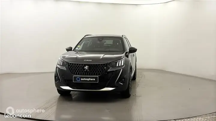 Peugeot 2008 2021 photo 2