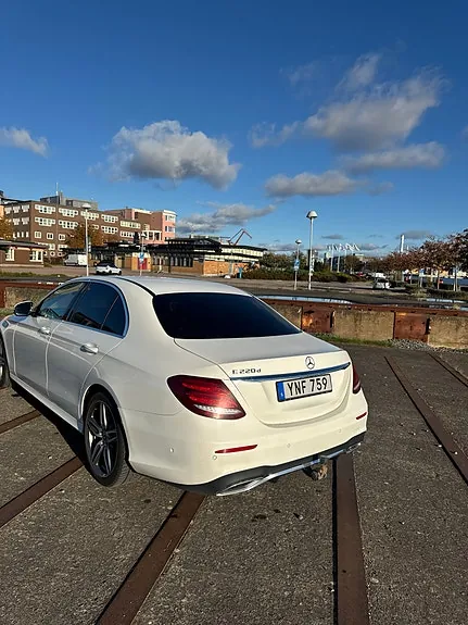 Mercedes-Benz E220 D 2017 photo 4