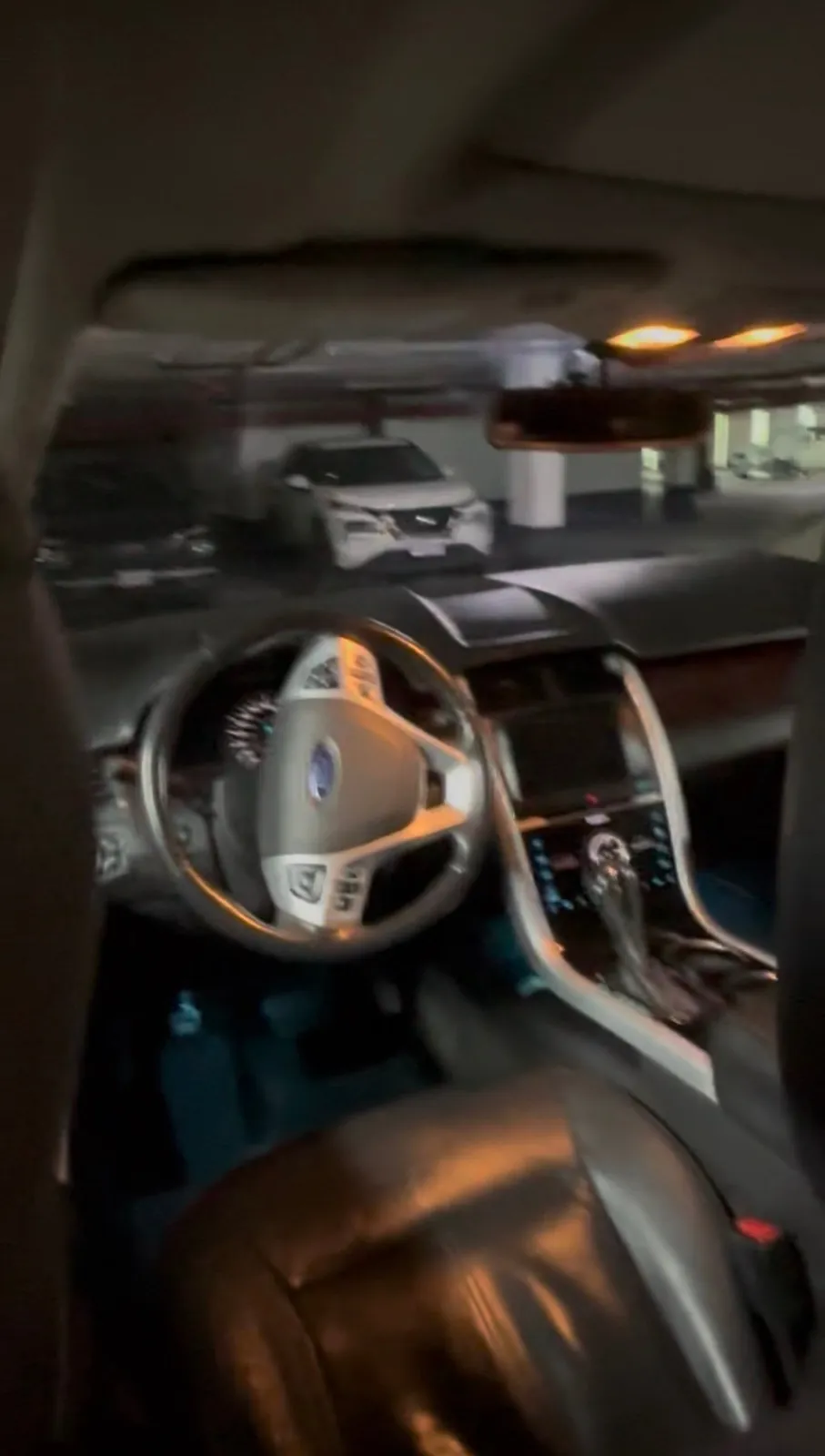 Ford Edge 2011 photo 2