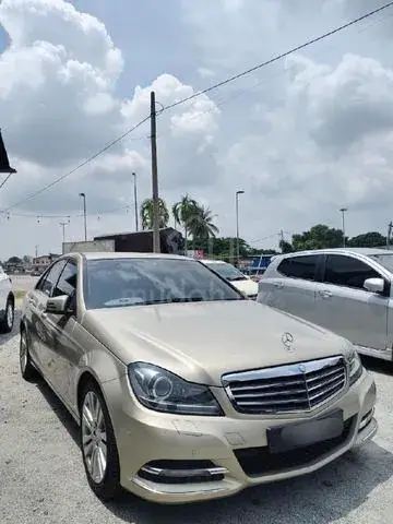 Mercedes-Benz C-Class