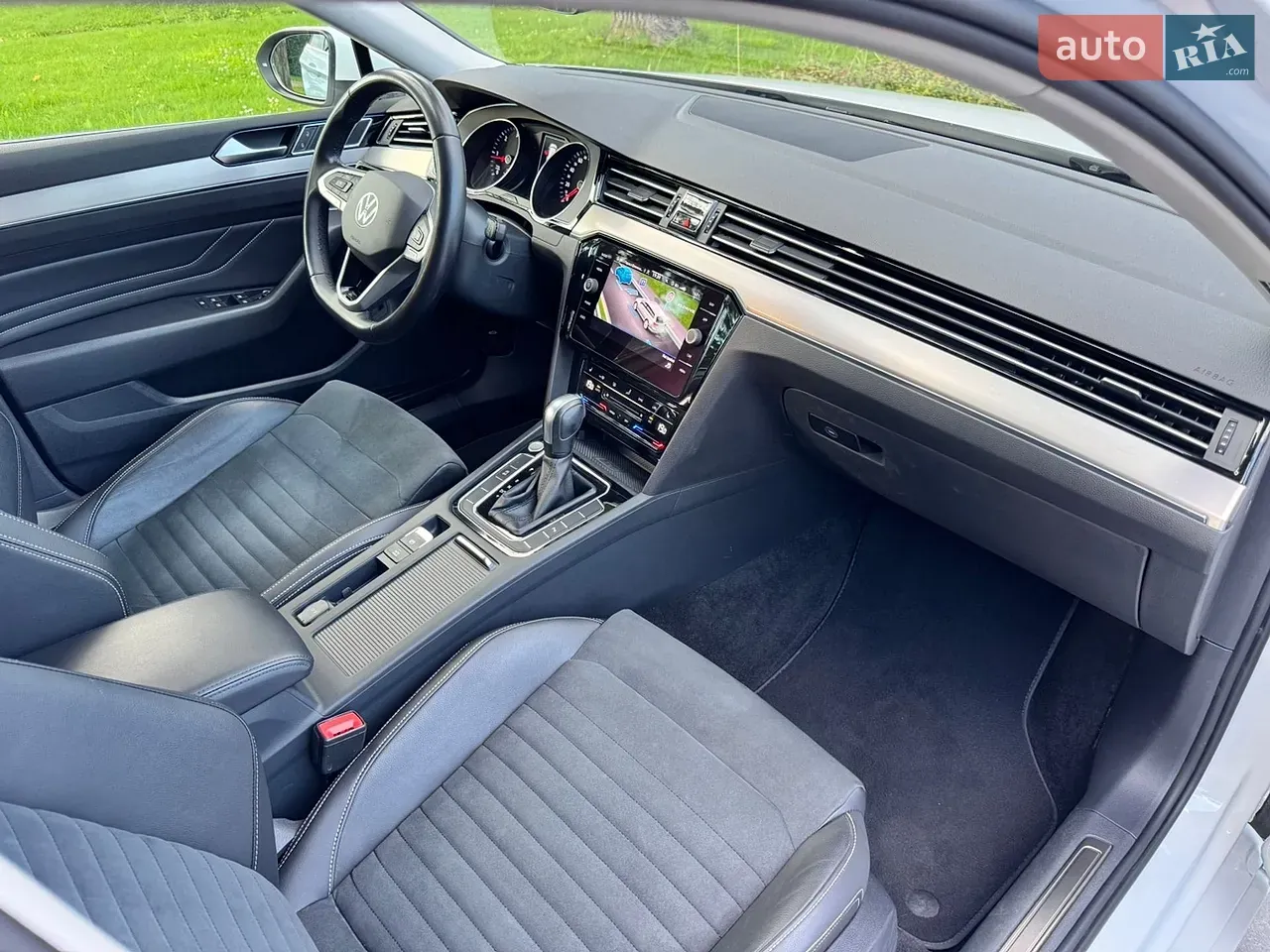 Volkswagen Passat 2022 photo 5