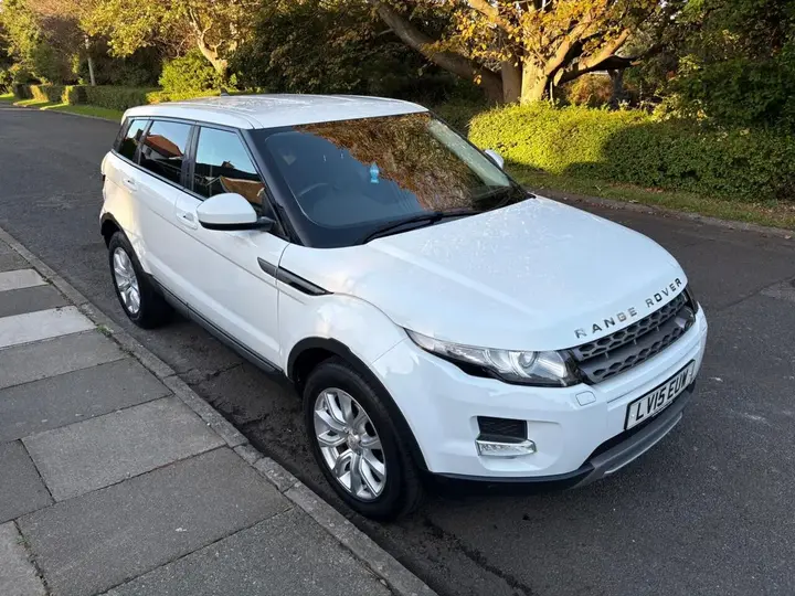 Land Rover Range Rover Evoque 2015 photo 2