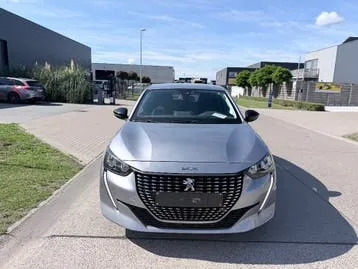 Peugeot 208 2023 photo 2