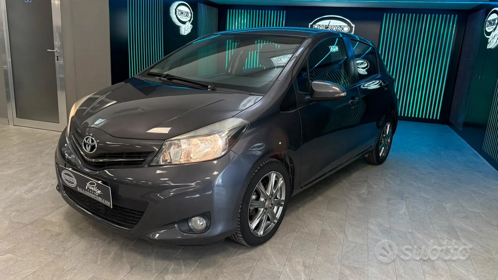 Toyota Yaris 2014 photo 3
