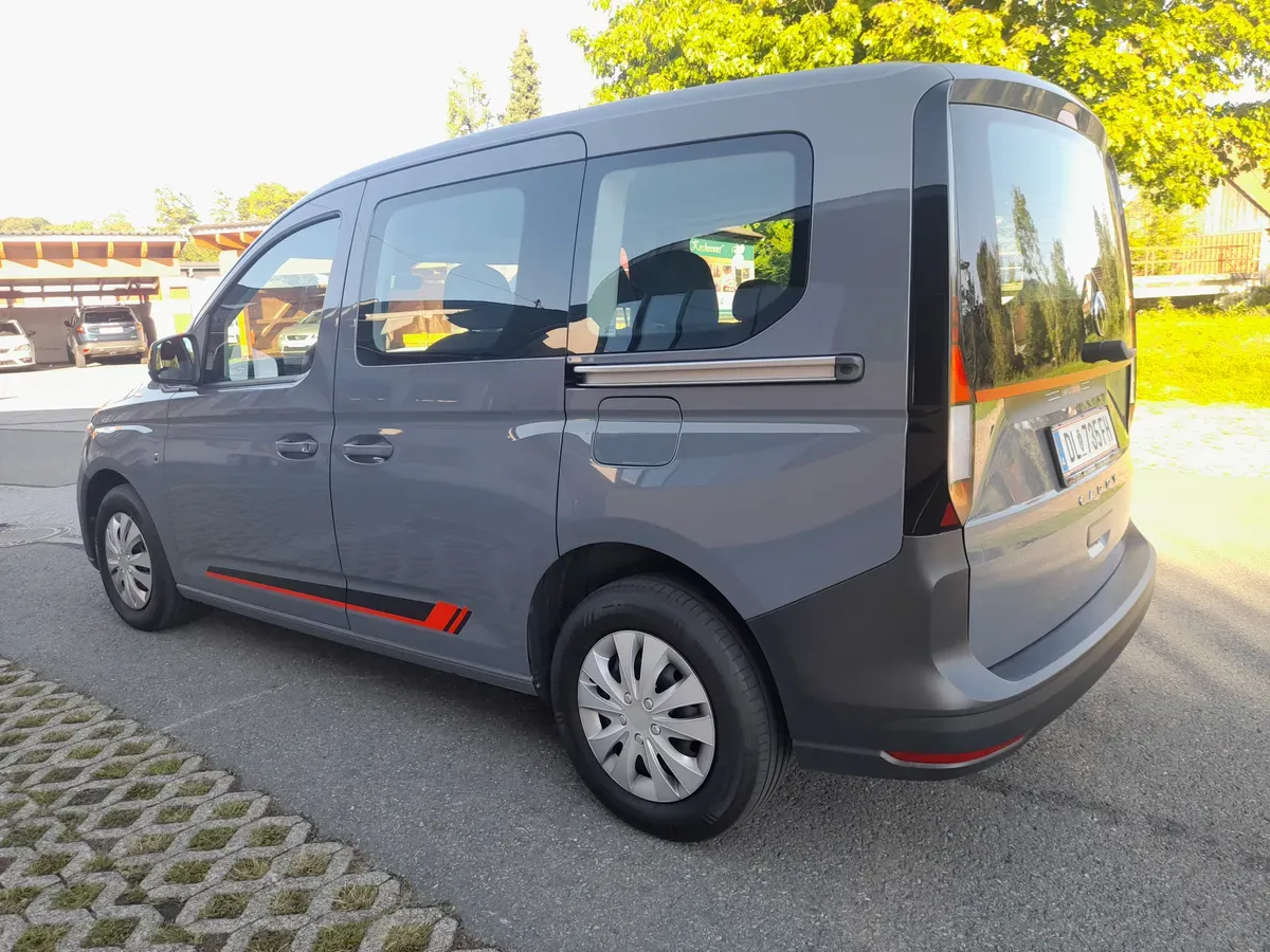 Volkswagen Caddy 2023 photo 3
