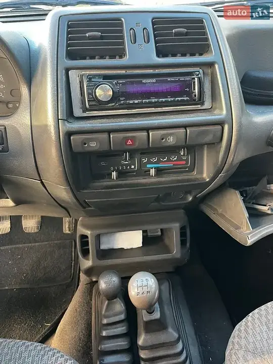 Nissan Terrano Ii 1994 photo 5