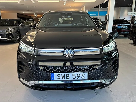 Volkswagen Tiguan 2026 photo 2
