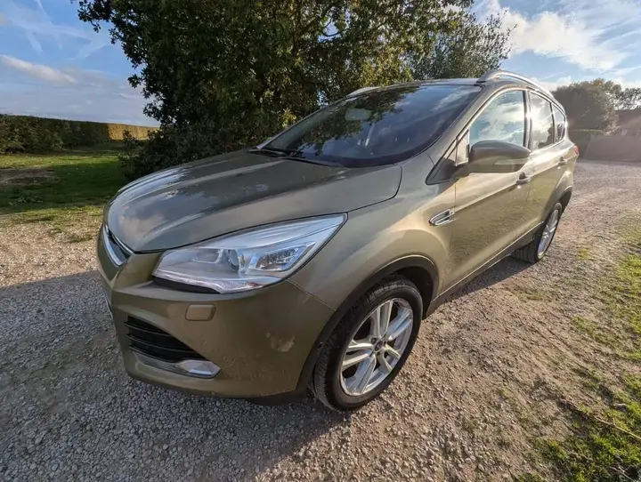 Ford Kuga 2013 photo 4