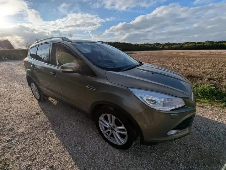 Ford Kuga 2013 photo 5