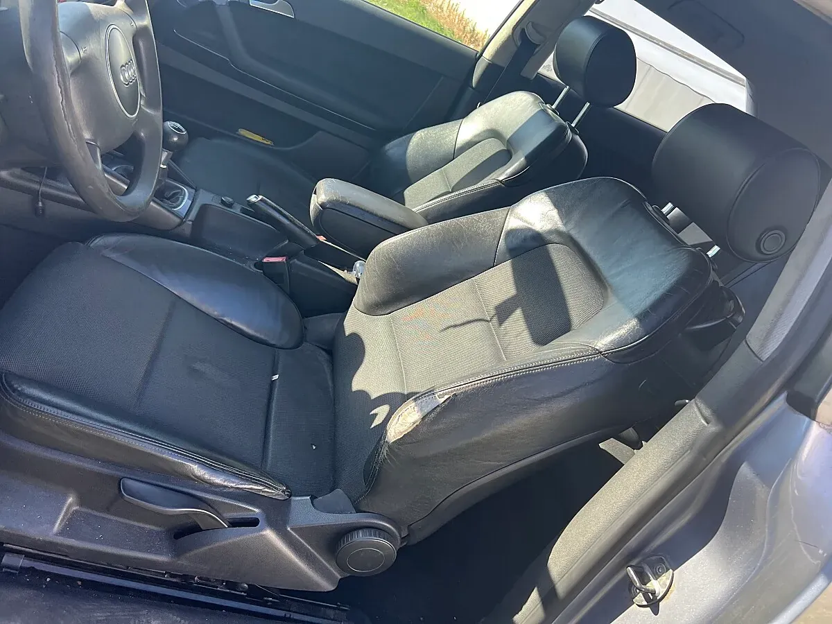 Audi A3 2004 photo 2