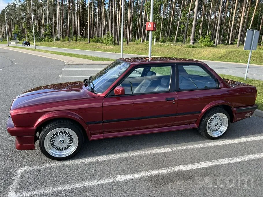 BMW 325