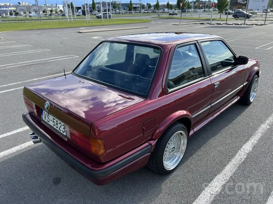 BMW 325 1987 photo 5