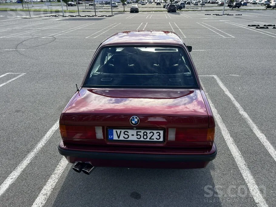 BMW 325 1987 photo 4