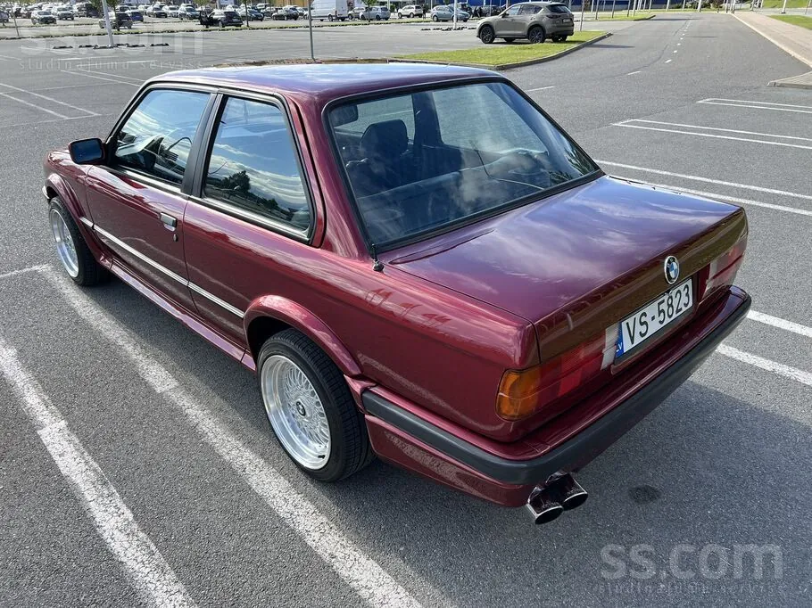 BMW 325 1987 photo 3