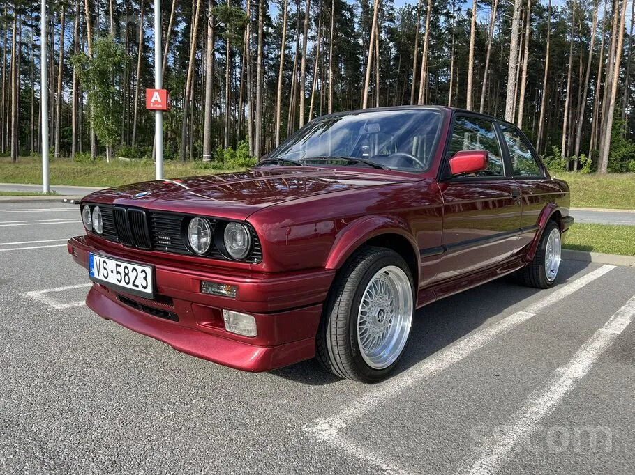 BMW 325