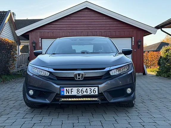 Honda Civic 2017 photo 2