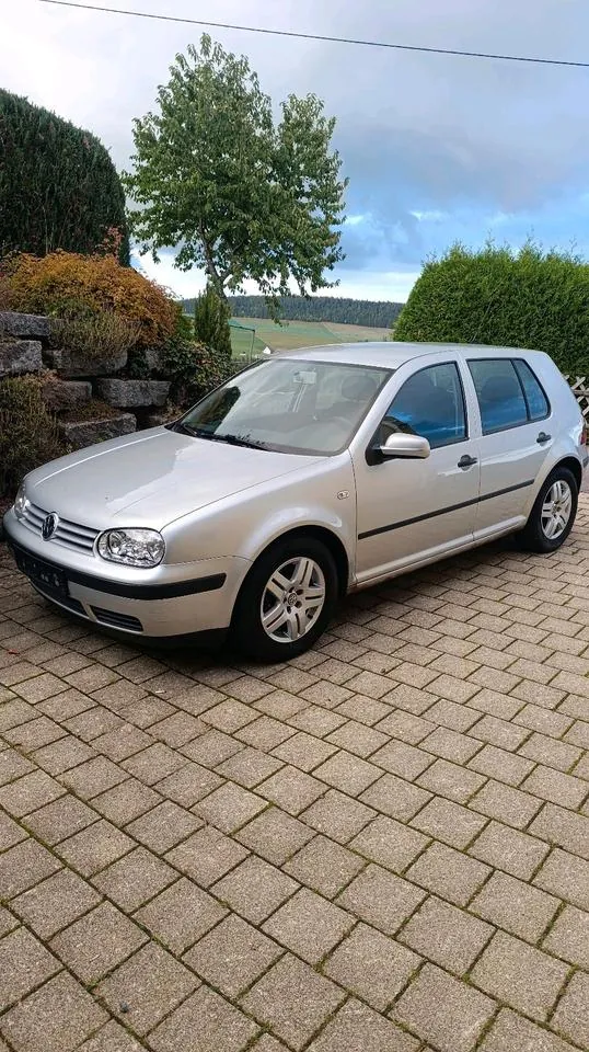 Volkswagen Golf 4