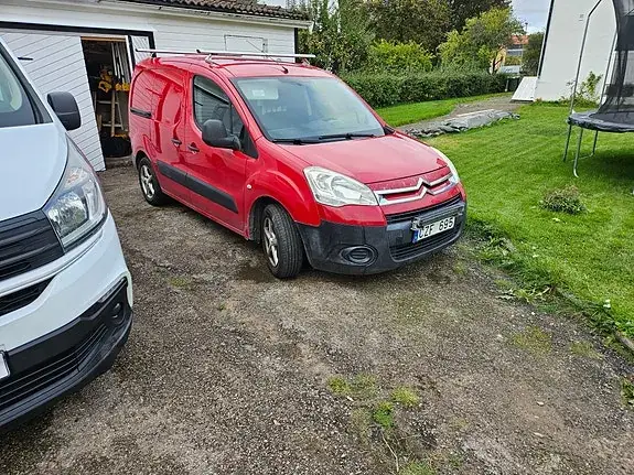 Citroen Berlingo 2011 photo 2