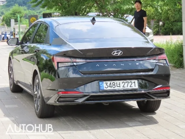 Hyundai Avante 2022 photo 4