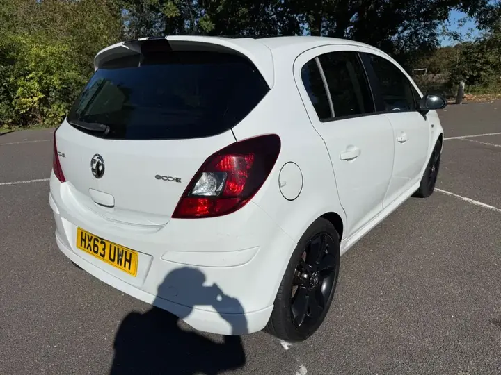 Vauxhall Corsa 2013 photo 4