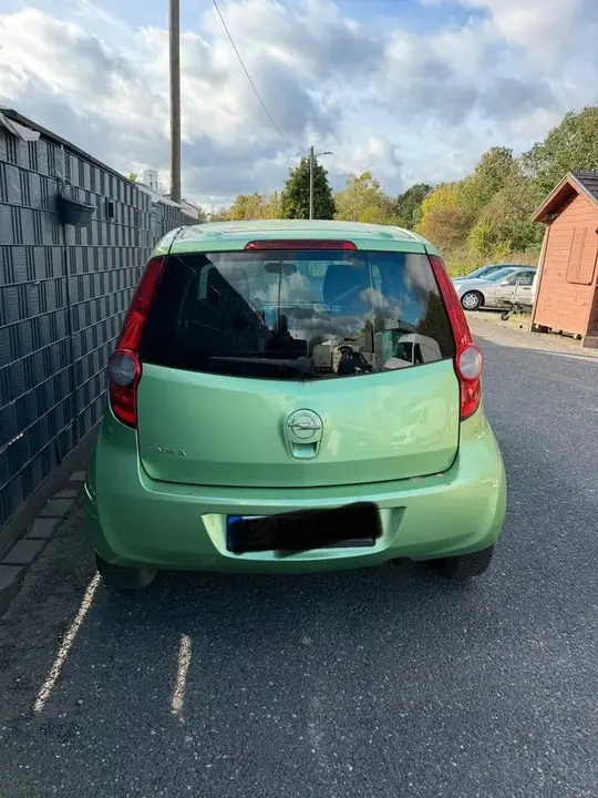 Opel Agila