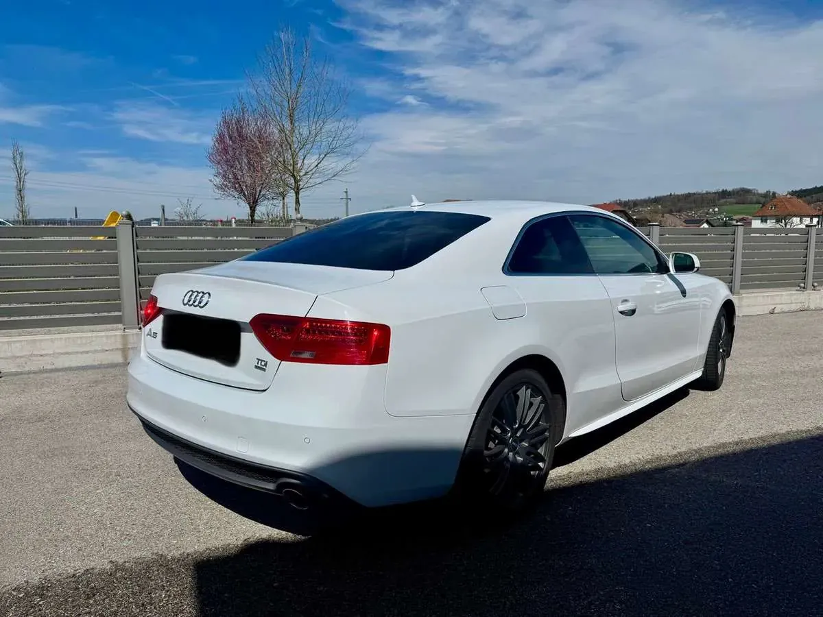 Audi A5 2013 photo 3