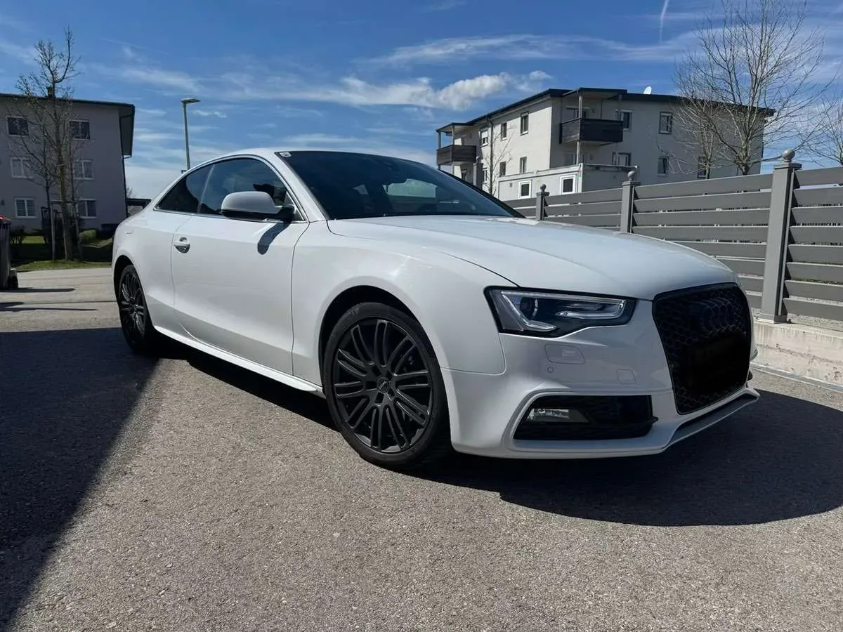 Audi A5 2013 photo 2